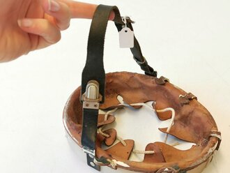 Deutschland nach 1945, Innenfutter für einen Feuerwehrhelm