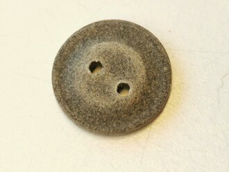 Hemdknopf aus Presspappe Wehrmacht, feldgrau, Durchmesser 15,5mm, Preis pro 1 Stück