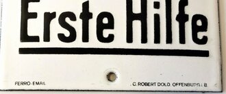 Emailleschild " Erste Hilfe" sehr guter Zustand...