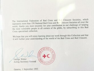 "Die Geschichte des Roten Kreuzes" eine von garantiert 5000 Sammlungen in 6 Ordnern. Nicht auf Vollständigkeit geprüft, etwa 18kg