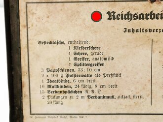 Reichsarbeitsdienst Verbandkasten, Originallack, Feldscherrune auf Spaten