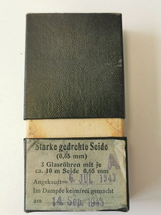 Pack "Starke gedrehte Seide" datiert 1943