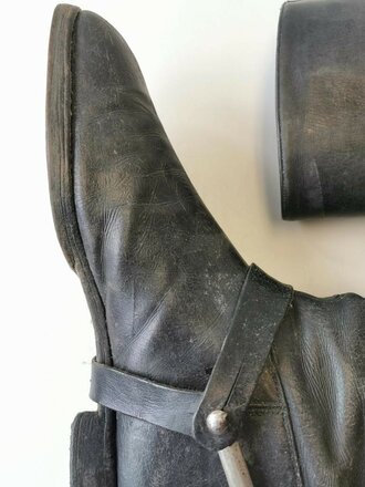 Paar Stiefel für Offiziere der Wehrmacht, ungereinigtes Paar, Sohlenlänge 29cm