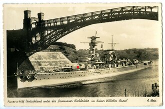 Ansichtskarte "Panzerschiff Deutschland unter der Leuensauer Hochbrücke im Kaiser Wilhelm-Kanal"