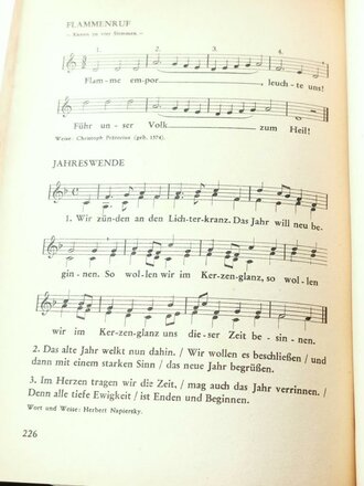 Musikbuch für die Jugend im Elass - Zweiter Teil, datiert 1942, 253 Seiten, A5