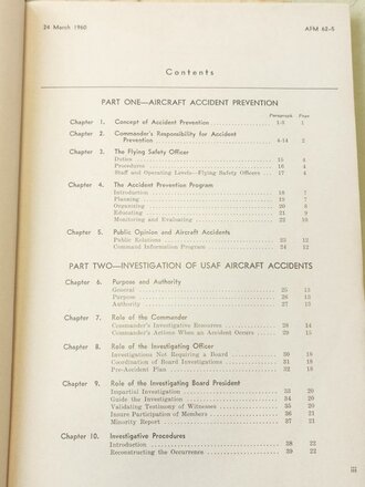 U.S. 1960 dated AFM 62-5, Air Force Manual - Aircarft Accident prevention, Investigation, Reporting, 185 pages, in a folder