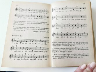 "Wir wandern und singen" - Liederbuch der NS Gemeinschaft "Kraft durch Freude", 56 Seiten, datiert 1939