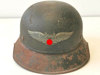 Stahlhelm Luftschutz, ungereinigter Scheunenfund, das...