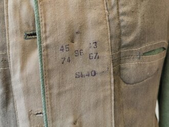 Heer, Feldbluse Modell 1936 für einen Unteroffizier. Getragenes Stück, die Effekten original vernäht, Kammerstück in sehr gutem Zustand