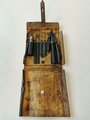 Luftwaffe, Bordtasche, Werkzeugtasche MG15 aus schwarzem Ersatzmaterial, Fl 46475, Hersteller gcy. Die Werkzeuge alle mit Herstellercodierung