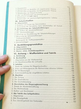 L.Dv.4/4 " Schießvorschrift für die Luftwaffe" Teil 4: Schießen mit beweglichen Bordwaffen, Ausgabe April 1944 mit 137 Seiten