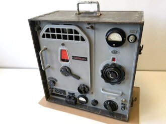 100 Watt Sender LS 100/108 datiert 1936. Originallack, Funktion nicht geprüft. Kein Postversand möglich, wiegt 31 kg ohne Verpackung