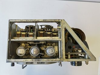 100 Watt Sender LS 100/108 datiert 1936. Originallack, Funktion nicht geprüft. Kein Postversand möglich, wiegt 31 kg ohne Verpackung