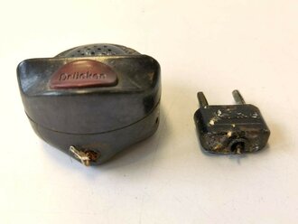 Handmikrofon Wehrmacht mit lose beiliegendem Stecker. Guter Bodenfund ?