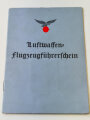 Luftwaffe, Konvolut Ausweise und Leistungsbücher eines Bombenschützen und Flugzeugführer