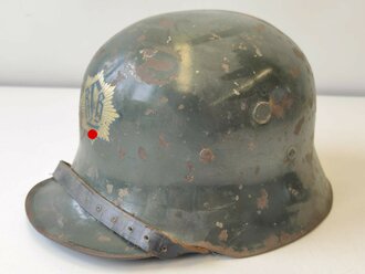 Stahlhelm Luftschutz un ungereinigtem Zundzustand