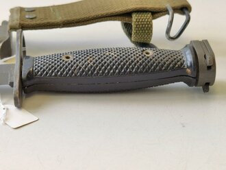 U.S. Bayonet-Knife, M7 for M16 rifle, Used