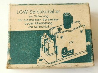 Luftwaffe Selbstschalter zur Sicherung der elektrischen Bordanlage gegen Überlastung und Kurzschluß. FL E 5000 01, ungebrauchtes Stück in der originalen Verpackung