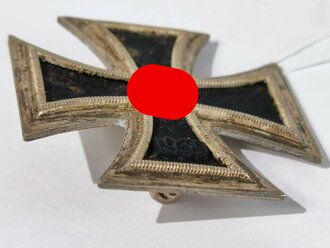 Eisernes Kreuz 1.Klasse 1939, Hersteller L/13 auf der Nadel für Paul Meybauer , magnetisches Stück, schwärzung des HK 100%