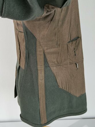 Heer, Feldbluse Modell 1936 für Mannschaften der Infanterie, die Effekten original vernäht. Kammerstück in sehr gutem Zustand