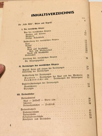 Amtliches Unterrichtsbuch über erste Hilfe von 1944, Einband löst sich, sonst gut und komplett