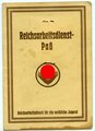 Papiernachlass einer Angehörigen des Rot-Kreuz, Reichsarbeitsdienst und Straßenbahnschaffnerin die 1944 einen Sonderlehrgang für Frontbuchhändlerinnen absolviert hat.