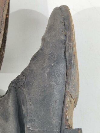 Paar Marschstiefel für Mannschaften der Wehrmacht. Zum Teil neuzeitlich "restauriert", Sohlenlänge 27cm