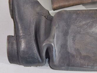 Paar Marschstiefel für Mannschaften der Wehrmacht. Zum Teil neuzeitlich "restauriert", Sohlenlänge 27cm