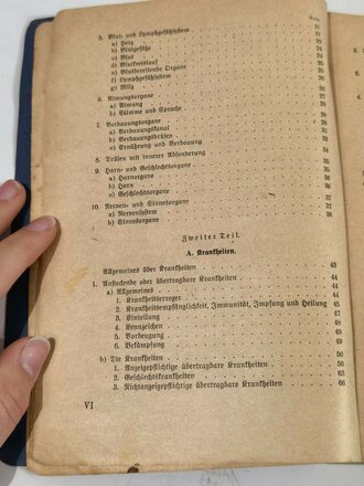 H.Dv.59 M.Dv Kr. 275, L.Dv59 Unterrichtsbuch für Sanitätsunteroffiziere und -mannschaften, datiert 1939, 431 Seiten, gebraucht