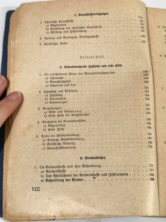 H.Dv.59 M.Dv Kr. 275, L.Dv59 Unterrichtsbuch für Sanitätsunteroffiziere und -mannschaften, datiert 1939, 431 Seiten, gebraucht