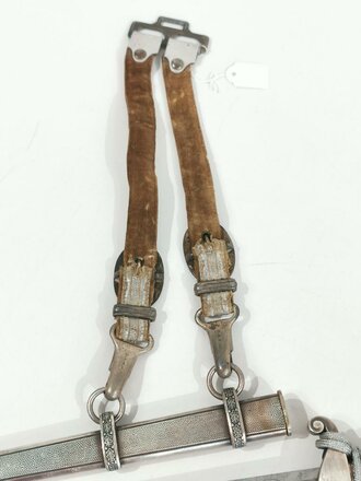 Dolch für Offiziere des Heeres mit Gehänge und Portepee, Hersteller H.Kolping Solingen, getragenes Stück in gutem Gesamtzustand