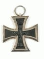 Eisernes Kreuz 2. Klasse 1914 im Präsentationsetui. Das Etui mit minimalen Gebrauchspuren, das Eiserne Kreuz mit Hersteller " S-W" im Bandring