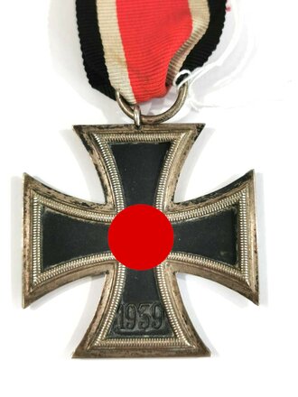 Eisernes Kreuz 2. Klasse 1939 am Band, Hersteller...