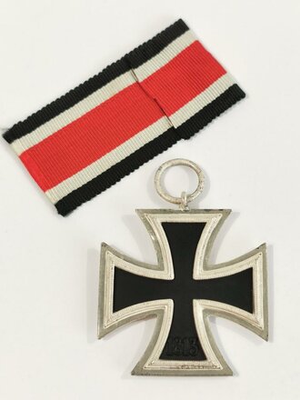 Eisernes Kreuz 2. Klasse 1939 mit Band, keine Herstellermarkierung im Bandring, aber wohl  Wächter Lange Mittweida zuzuordnen, ungetragenes Stück