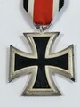 Eisernes Kreuz 2. Klasse 1939 am Band, Hersteller "100" für Wächter Lange Mittweida, ungetragenes Stück