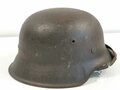 Heer, Stahlhelm Modell 1942. Zusammengehöriges, in allen Teilen originales Stück, ungereinigt