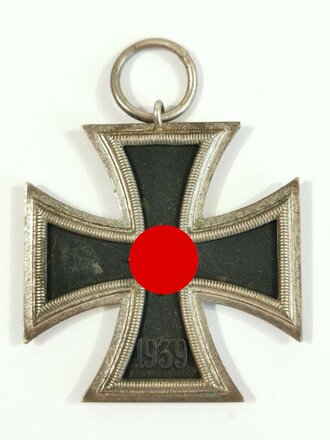 Eisernes Kreuz 2. Klasse 1939, Magnetisches Stück , Hersteller 65 für Klein & Quenzer Idar Oberstein im Bandring, schwärzung des Hakenkreuz 100%