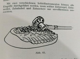 Kriegsveterinärchirurgie, datiert 1942, 477 Seiten, DIN A5