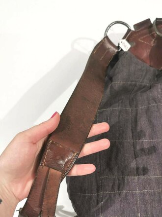 Luftwaffe, Rucksack datiert 1942, getragenes Stück