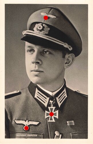 Hoffmann Fotopostkarte Ritterkreuzträger Leutnant Danzer 