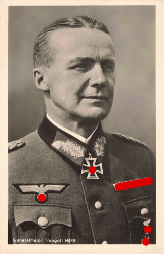 Hoffmann Fotopostkarte Ritterkreuzträger Generalmajor Traugott Herr 