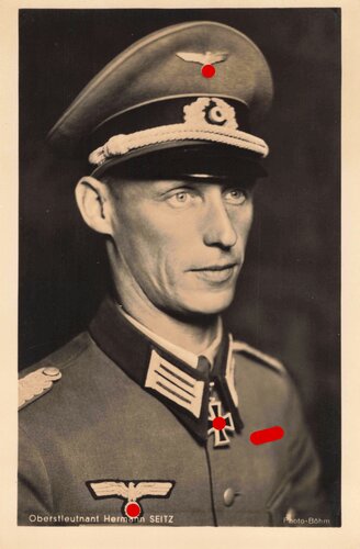 Hoffmann Fotopostkarte Ritterkreuzträger Oberstleutnant Hermann Seitz 