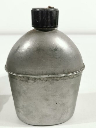 U.S. WWII canteen. Cover dated 1942, bottle and cup dated 1943. Used