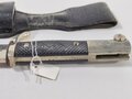 Extraseitengewehr KS98, Hersteller Aeskulap Tuttlingen, Scheide original lackiert, im Lacklederkoppelschuh
