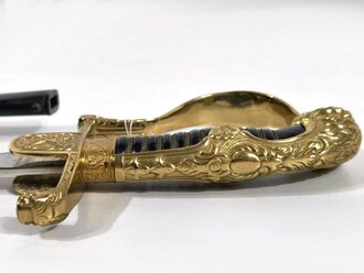 Reichswehr, Säbel für Offiziere des Heeres,kein Hersteller auf der Klinge , Scheide original lackiert