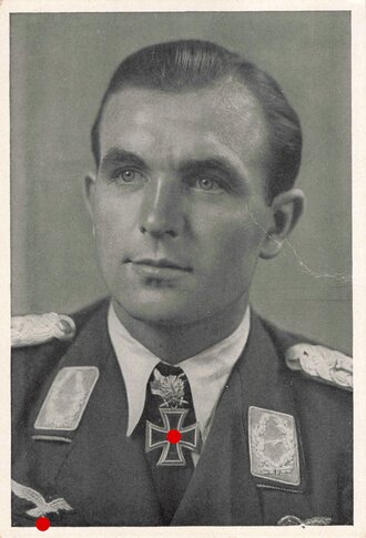 Fotopostkarte Ritterkreuzträger mit Eichenlaub Major Ihlefeld, Verlag A. Daehler & VDA-W.U., Berlin, geknickt  
