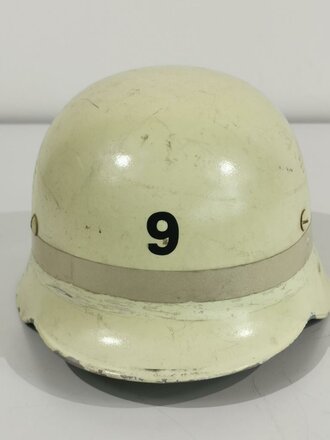 Deutschland nach 1945, Leichtmetallhelm Feuerwehr, ungereinigtes Stück