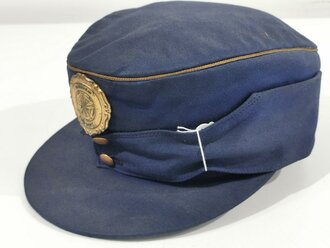 U.S. Army "Mannheim fire Dept" cap, size 57. german made M43 style cap, dark blue with gold buttons. storage wear