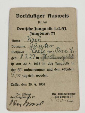 Umfangreicher Nachlass eines Hitlerjungen, zuletzt als Jungstammführer im Bann 77 Celle im Dienst.  In diesem Umfang sehr seltene Gruppe