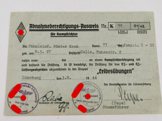 Umfangreicher Nachlass eines Hitlerjungen, zuletzt als Jungstammführer im Bann 77 Celle im Dienst.  In diesem Umfang sehr seltene Gruppe